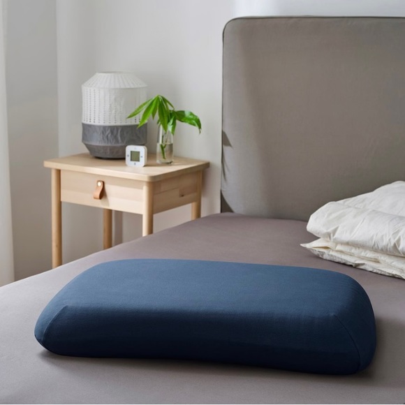 TÖCKENFLY
Pillowcase for ergonomic pillow, dark blue, 11x17 " - Picture 4 of 5